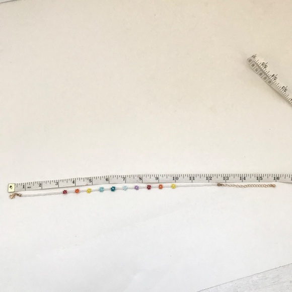 URBAN OUTFITTERS Flower Beaded Necklace Dainty Choker Multicolored NWT - Picture 12 of 14